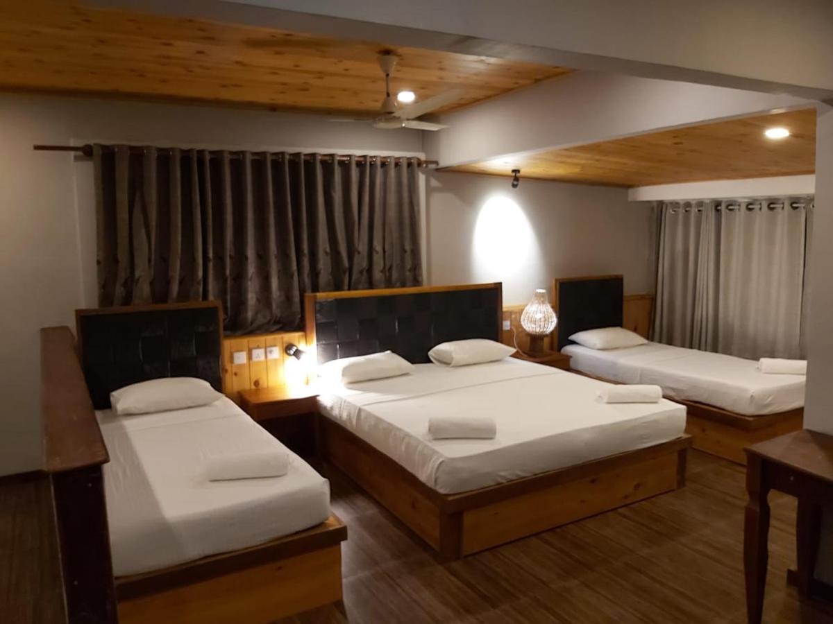 Suncoast Beach Hotel Mirissa Extérieur photo